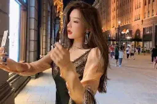 开年第一瓜反转！关晓彤王安宇恋情被曝鹿晗范丞丞紧急声明